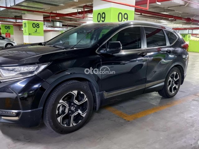 Bán Honda CRV 1.5Turbo bản L nhập khẩu nguyên chiếc sx 2020 màu đen, xe tư nhân chính chủ