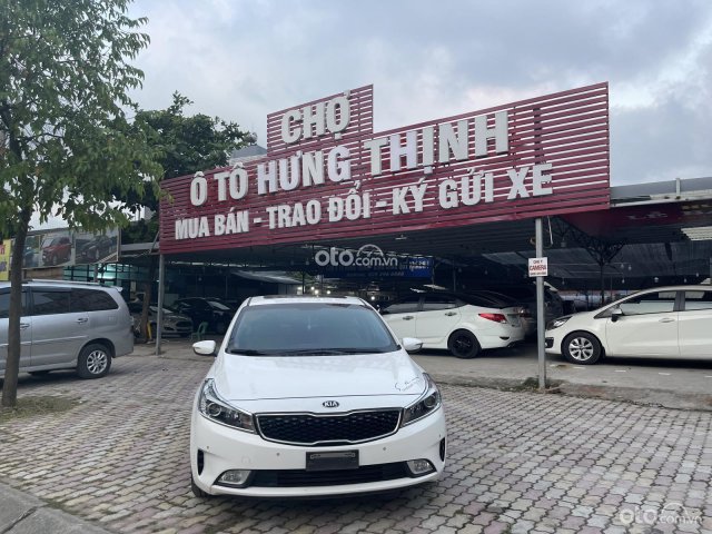 Cần bán lại xe Kia Cerato 2.0 AT đăng ký lần đầu 2018, xe gia đình, giá tốt 518tr0