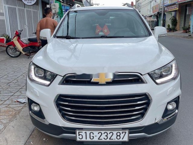 Cần bán xe Chevrolet Captiva đời 2017, màu trắng, xe nhập0