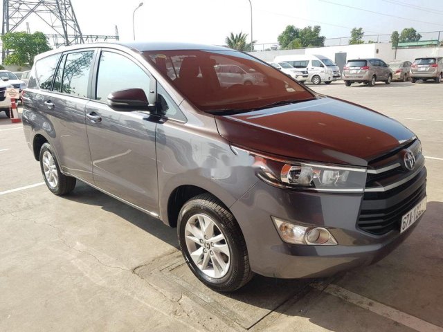 Bán Toyota Innova sản xuất 2020, màu xám0