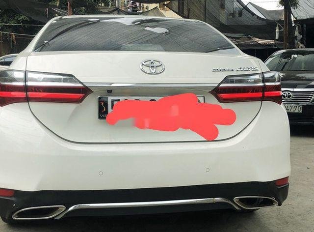 Bán ô tô Toyota Corolla Altis năm 2018, màu trắng còn mới