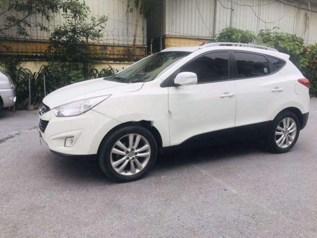 Bán Hyundai Tucson đời 2010, màu trắng, nhập khẩu số tự động, 450 triệu0