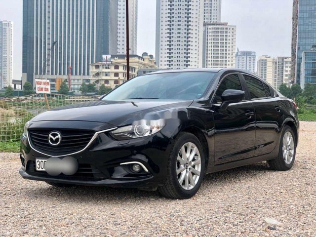 Cần bán lại xe Mazda 6 2.0 năm 2016, màu đen còn mới0