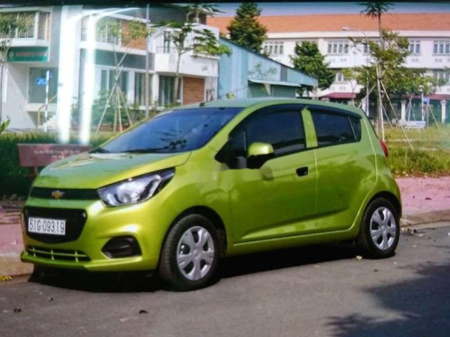 Bán ô tô Chevrolet Spark 2018, màu xanh lam còn mới giá cạnh tranh0