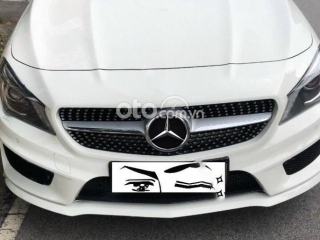 Bán xe Mercedes CLA250 năm 2015, màu trắng, nhập khẩu, 880tr0