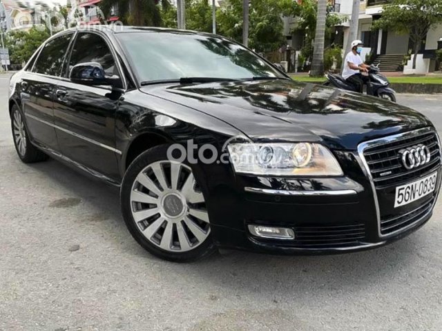 Cần bán gấp Audi A8 sản xuất 2009, màu đen, xe nhập còn mới0