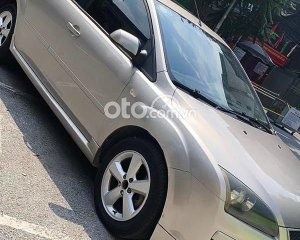 Cần bán xe Ford Focus AT năm 2007 như mới0