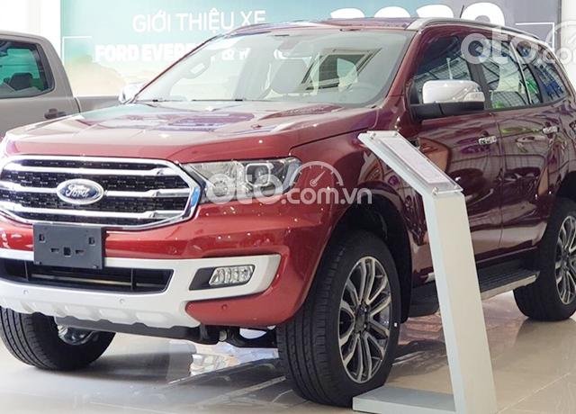 Bán ô tô Ford Everest Ambiente 2.0L MT 4x2 năm sản xuất 2021, màu đỏ, xe nhập