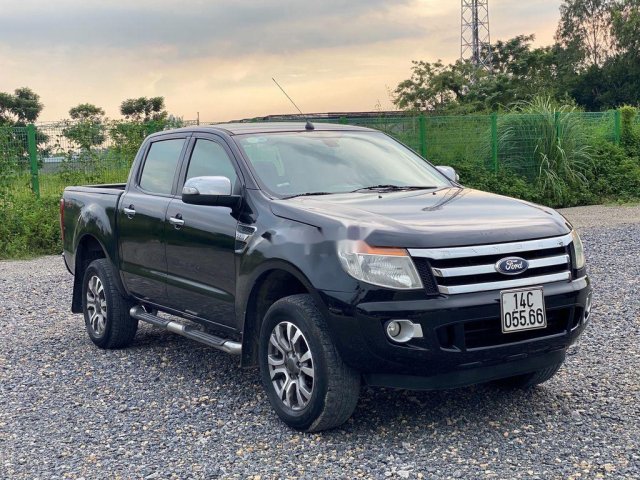 Bán Ford Ranger năm sản xuất 2012, màu đen, nhập khẩu còn mới