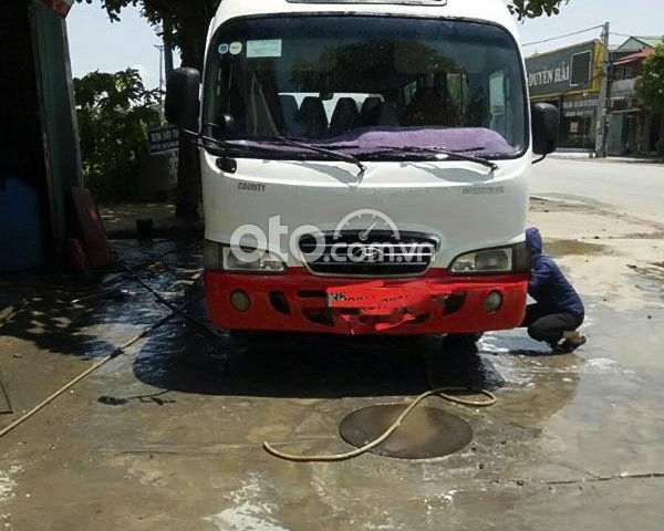 Cần bán Hyundai County năm sản xuất 2007, màu trắng giá cạnh tranh0