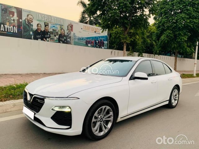 Bán VinFast LUX A2.0 Full sản xuất 2021, màu trắng