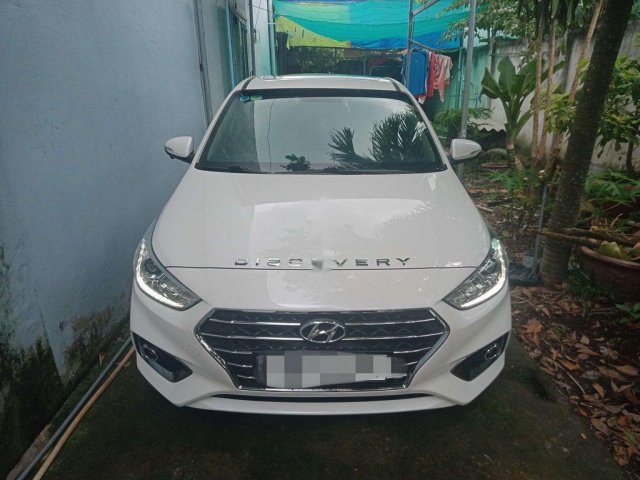 Cần bán lại xe Hyundai Accent 1.4AT năm 2019, nhập khẩu