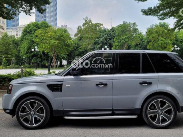 Bán xe LandRover Range Rover đời 2010, màu xám, nhập khẩu còn mới0