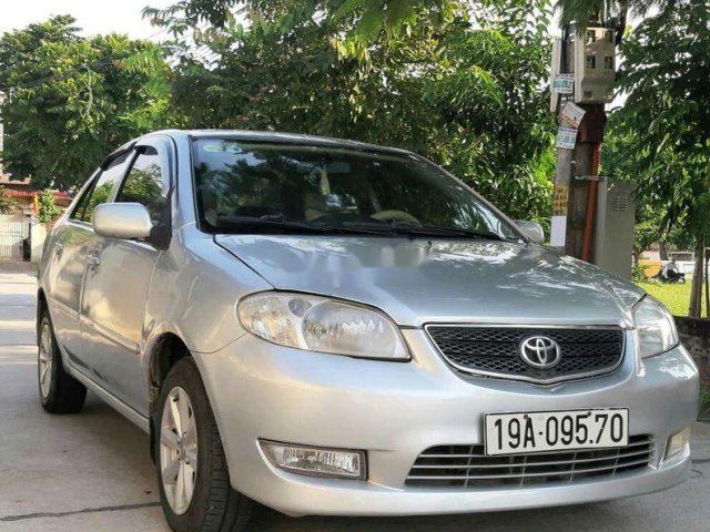 Cần bán xe Toyota Vios sản xuất 2005 còn mới, giá tốt0