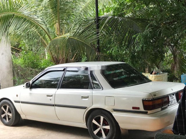 Bán ô tô Toyota Camry đời 1991, màu trắng, nhập khẩu nguyên chiếc0