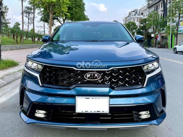 Cần bán Kia Sorento 2.2D AWD Signature năm sản xuất 2020, màu xanh lam còn mới0