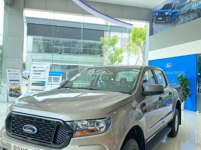 Bán ô tô Ford Ranger Wildtrak 2.0AT 4x4 Bi Turbo 2021, màu vàng cát, 925 triệu0