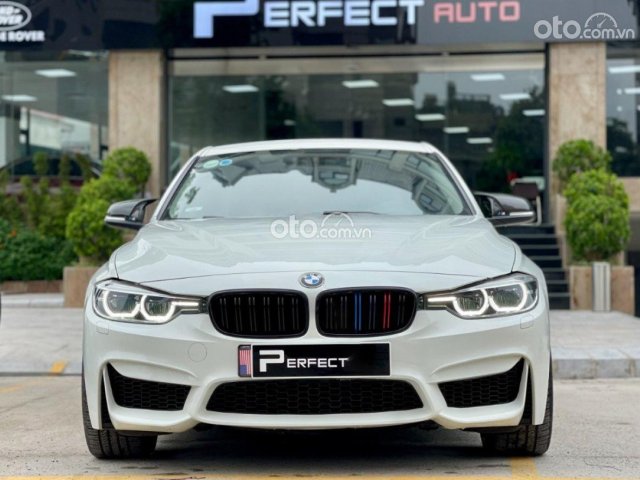 Bán ô tô BMW 320i năm sản xuất 2016, màu trắng, xe nhập còn mới0