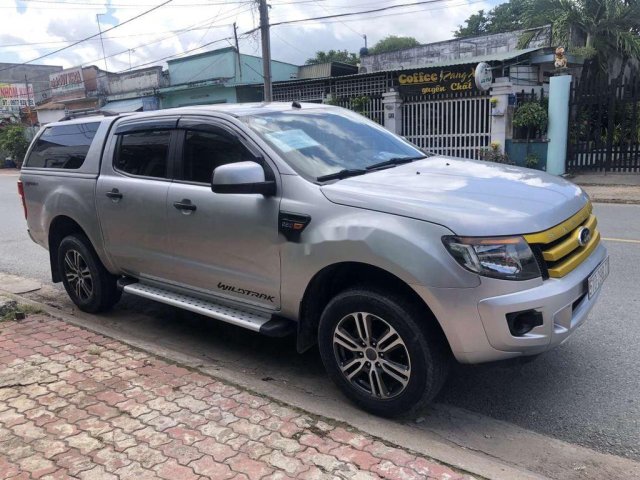 Cần bán xe Ford Ranger năm 2014, màu bạc, nhập khẩu nguyên chiếc số tự động