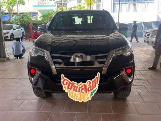 Xe Toyota Fortuner năm 2020, màu đen, nhập khẩu còn mới  0