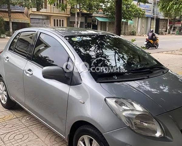 Bán ô tô Toyota Yaris 1.3 AT năm sản xuất 2012, màu bạc, xe nhập còn mới, 343 triệu