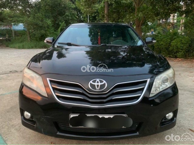 Cần bán gấp Toyota Camry LE 2.5 sản xuất năm 2011, màu đen, xe nhập còn mới0