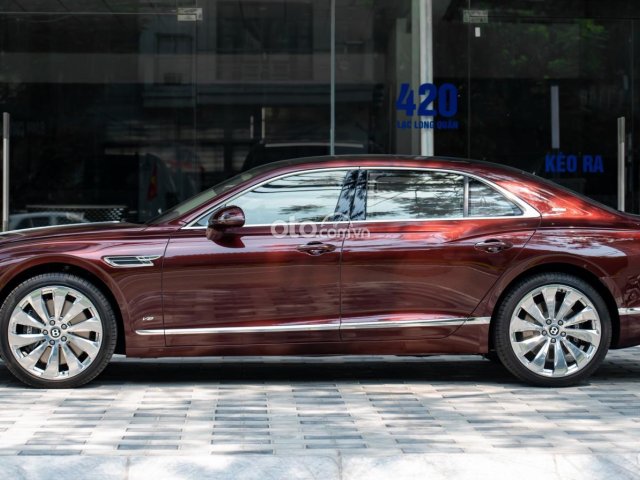 Ms Hương  0945.392.468 bán xe Bentley Flying Spur 4.0 sản xuất 2021 xe mới giao ngay toàn quốc