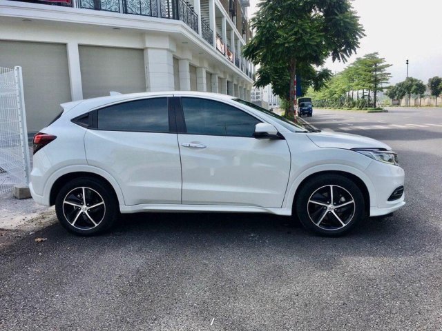 Cần bán Honda HR-V sản xuất 2018, nhập khẩu còn mới giá cạnh tranh0