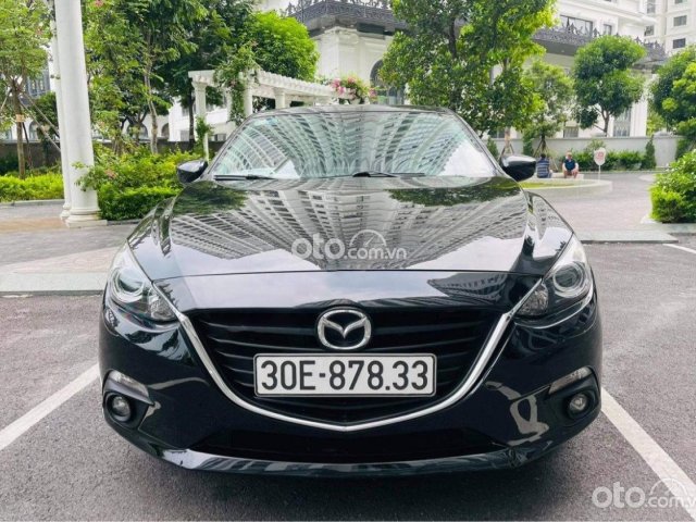 Cần bán xe Mazda 3 1.5 đời 2016, màu đen còn mới, giá tốt0