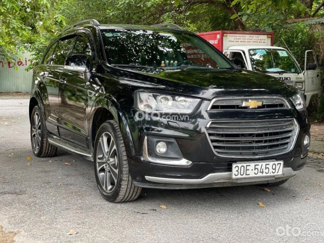 Xe Chevrolet Captiva 2017, màu đen còn mới0