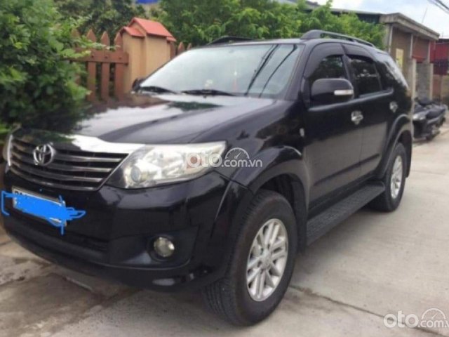 Bán Toyota Fortuner 2.7V 4x2 AT năm sản xuất 2012, màu đen 0