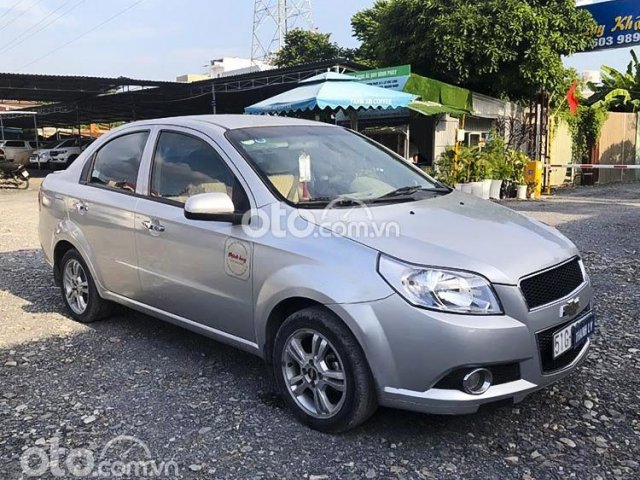 Bán Chevrolet Aveo LT năm sản xuất 2017, màu bạc, nhập khẩu0