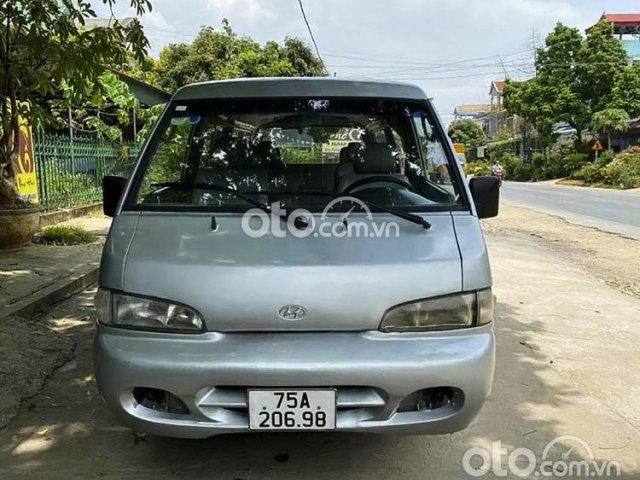 Cần bán lại xe Hyundai H 100 đời 1997, màu bạc, nhập khẩu 