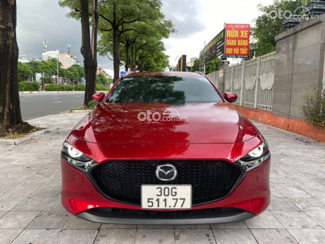 Cần bán Mazda 3 1.5L Sport Premium sản xuất năm 2020, màu đỏ, 795tr