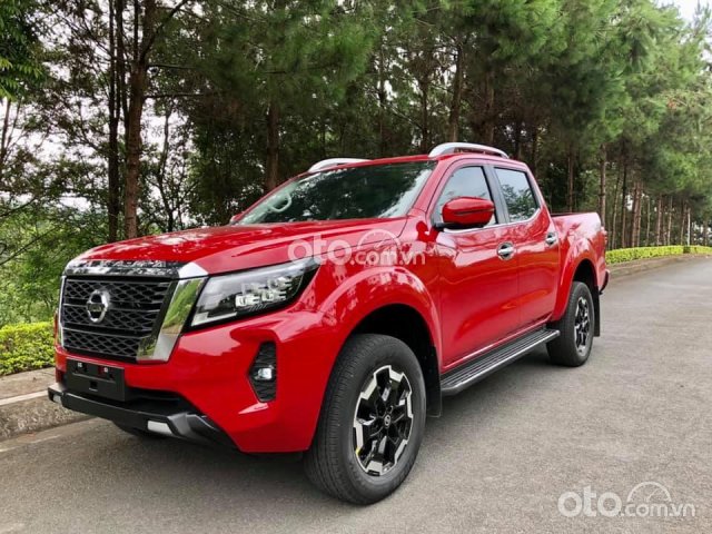 Bán ô tô Nissan Navara đời 2021, màu đỏ, xe nhập0