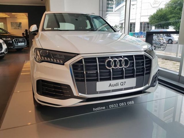 Cần bán xe Audi Q7 năm 2021, màu trắng, xe nhập0