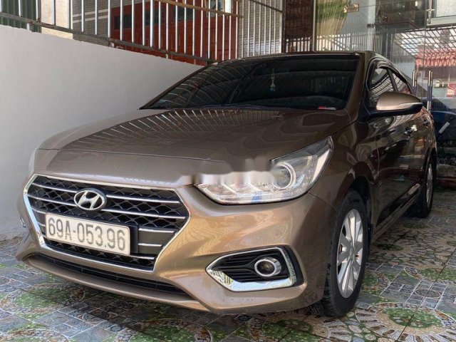 Cần bán Hyundai Accent sản xuất năm 2018, màu nâu như mới, 442tr0