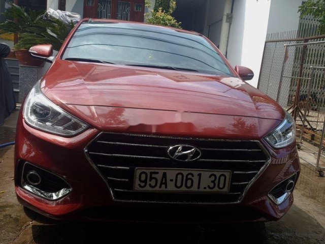 Bán ô tô Hyundai Accent sản xuất 2020, màu đỏ còn mới 