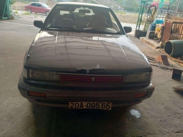 Bán ô tô Nissan Bluebird đời 1992, màu xám, nhập khẩu, 39 triệu0