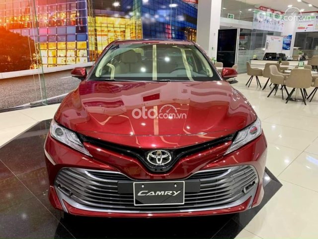 Bán Toyota Camry giá tốt nhất miền Bắc nhập khẩu Thái Lan, trả góp 85%, giảm tiền mặt cực sock, đủ màu giao xe ngay