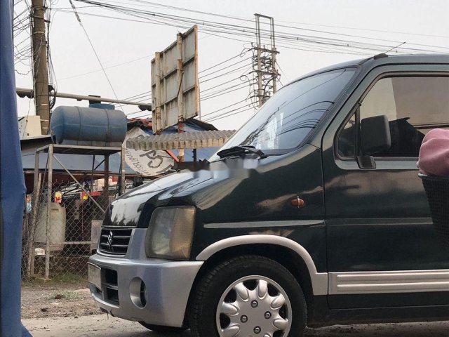 Cần bán lại xe Suzuki Wagon R+ đời 2004, màu xanh lam xe gia đình