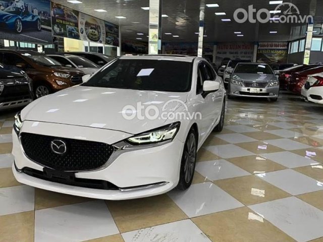 Cần bán Mazda 6 đời 2020, màu trắng0