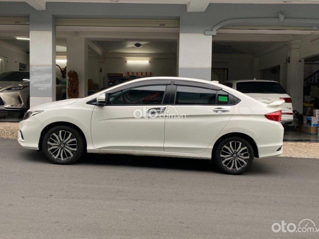 Cần bán Honda City 1.5TOP sản xuất 2018, màu trắng, 485 triệu0