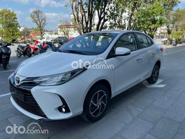 Bán Toyota Vios giá tốt nhất Miền Bắc, giảm giá sâu, tặng full phụ kiện, trả góp 80%, giao xe ngay