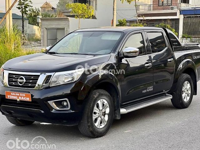 Bán Nissan Navara EL 2.5AT 2WD năm 2016, màu đen, xe nhập  