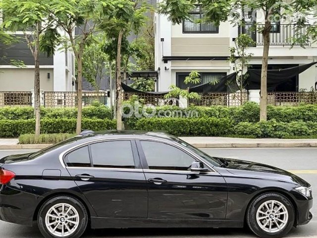 Bán ô tô BMW 320i 2015, màu đen, nhập khẩu còn mới, 830 triệu0