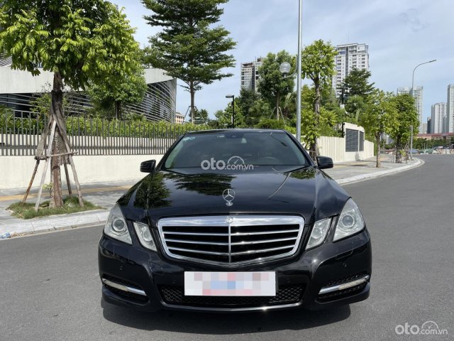 Bán Mercedes sản xuất năm 2010, màu đen, giá 535tr0