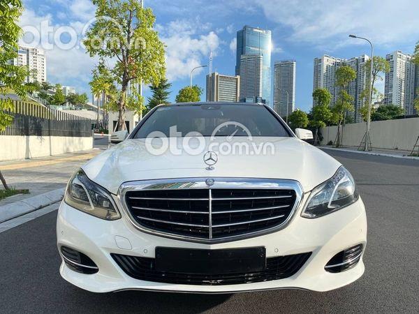 Bán ô tô Mercedes E400 đời 2014, màu trắng0