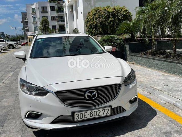 Bán ô tô Mazda 6 sản xuất 2016, màu trắng0