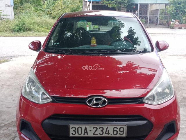 Cần bán lại xe Hyundai Grand i10 đăng ký 2014, mới 95%, giá chỉ 180tr0